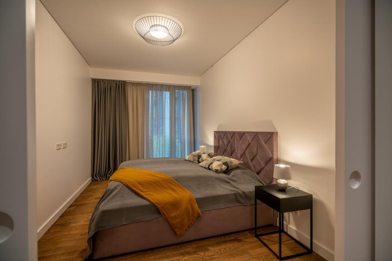 Easyrooms Dzirnavu Riga Luaran gambar