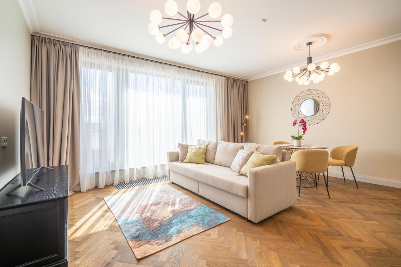 Easyrooms Dzirnavu Riga Luaran gambar