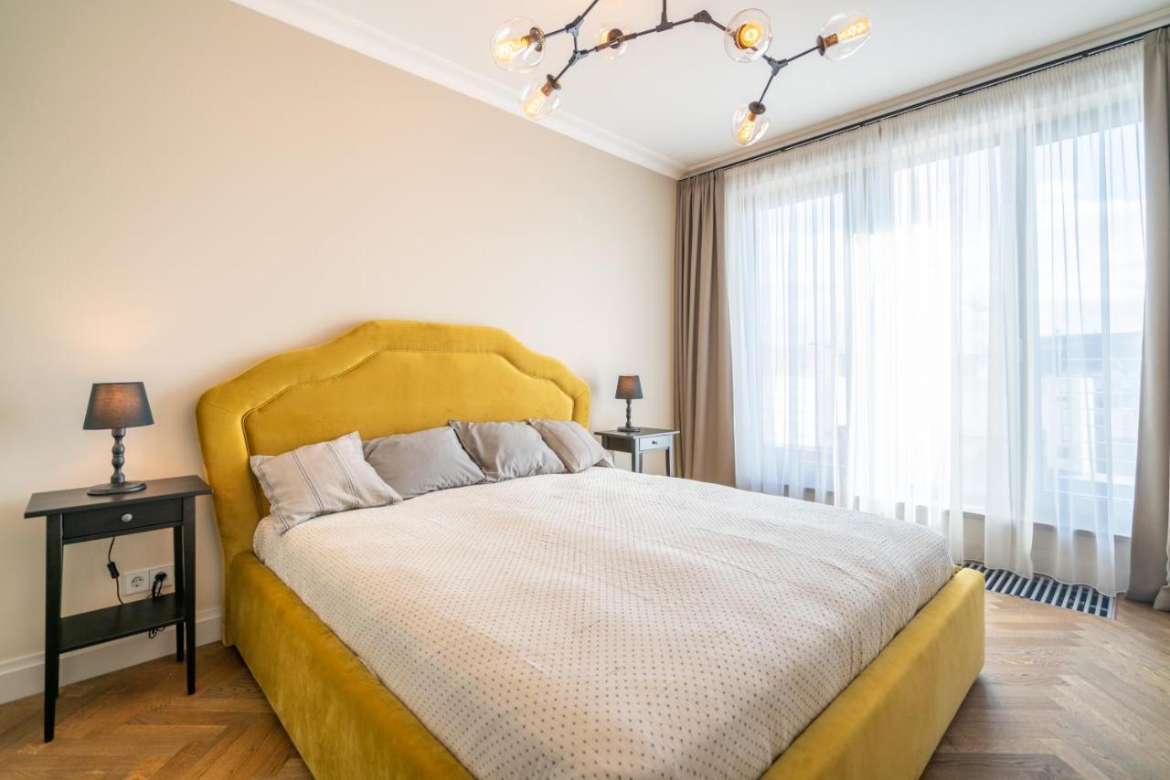 Easyrooms Dzirnavu Riga Luaran gambar