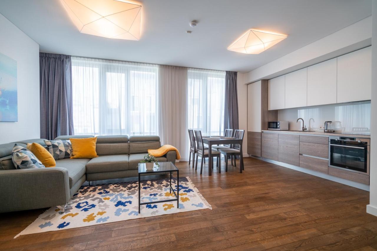Easyrooms Dzirnavu Riga Luaran gambar