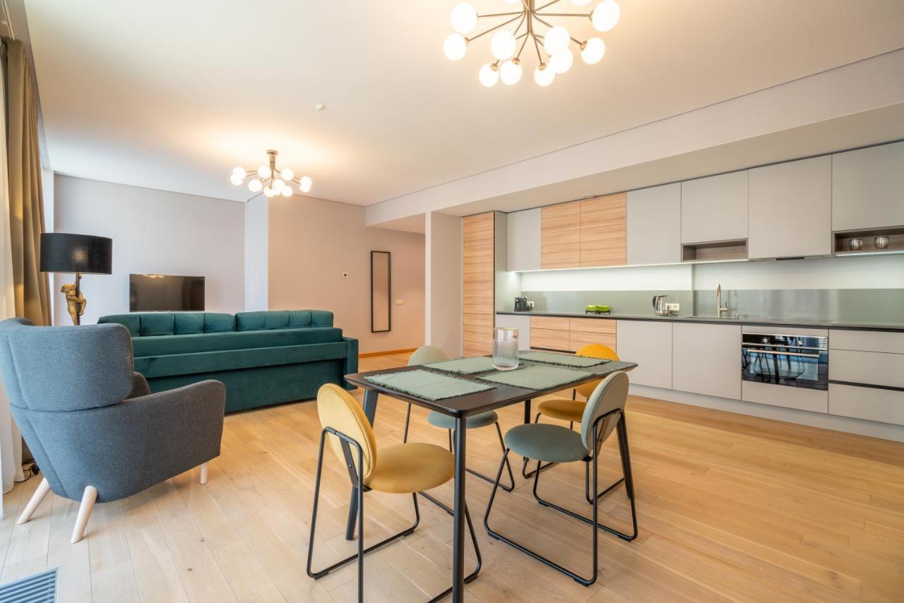 Easyrooms Dzirnavu Riga Luaran gambar